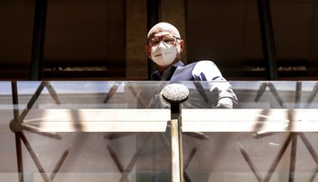 OĽANO vyzvalo R. Sulíka, aby okamžite odvolal celé vedenie MH Manažmentu