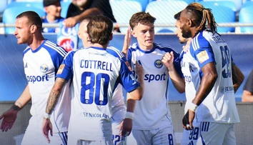 VIDEO: Šok na Tehelnom poli. Slovan po postupe do Ligy majstrov vytriezvel, Touré prvýkrát prehral