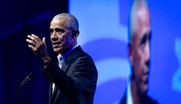Obama sa ohradil voči Trumpovým obvineniam z vlastizrady. Označil ich za bizarný pokus o odvrátenie pozornosti