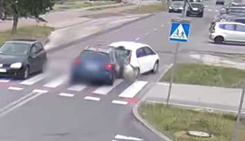 VIDEO: Otec po zrážke áut zachraňoval svoje dieťa. To, čo spravil vinník, šokovalo okoloidúcich