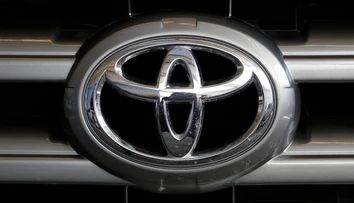 Toyota zvoláva do servisov státisíce vozidiel pre problémy s airbagmi