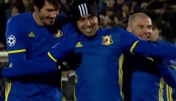 VIDEO: Bayern padol v Rostove, položil ho krásny priamy kop