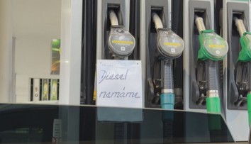 „Diesel nemáme.“ Na pumpách sa začali objavovať výpadky nafty