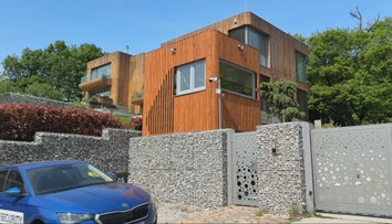 Polícia vyšetruje rôzne údajne rekreačné ubytovania. Zafinancovali ich eurofondy, turistov tam však nevidno