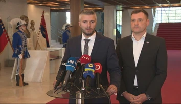 Peter Slyško opúšťa poslanecký klub Hlasu. Taraba ho považuje za politického spojenca