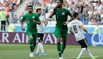 Saudská Arábia zdolala Egypt gólom v posledných sekundách nadstavenia