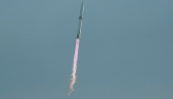 Budú ho musieť stiahnuť. Raketa Blue Origin vysadila satelit na nesprávnu obežnú dráhu