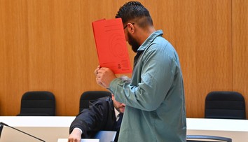 Jeho vražednú jazdu zastavili ľudské telá. Afganec, ktorý v Mníchove autom zabil matku s dcérou, dostal doživotie