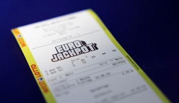 V lotérii Eurojackpot padla hlavná výhra. Šampanské môže búchať aj jeden Slovák