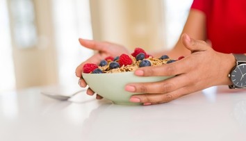 Žena si chcela vychutnať hotelové raňajky, na tie ju však nepustili. Dôvodom bolo jej oblečenie