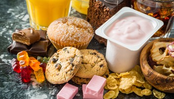 Obezita, cukrovka i tvorba obličkových kameňov. Jedlá s pridaným cukrom môžu súvisieť aj s ďalšími ochoreniami