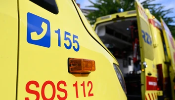 Poplach v Košiciach. Pred miestnym obchodným centrom našli porezaného muža