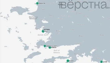 Nezvyčajná koncentrácia jácht ruských oligarchov. Všetky kotvia neďaleko luxusného plavidla spájaného s Putinom