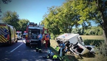 FOTO: Čelná zrážka na východe Slovenska sa skončila tragicky. Mladý vodič (†21) zomrel, žena (19) bojuje o život