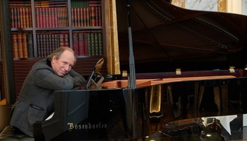 Exkluzívny videopozdrav: Hudobný velikán prichádza na Slovensko!