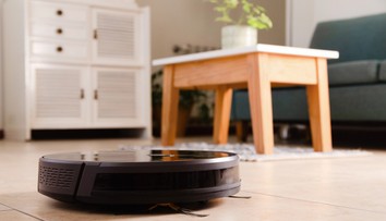 Robotické vysávače by podľa vedcov mohli plniť viac funkcií. Budú nám polievať kvety alebo monitorovať domácnosť?