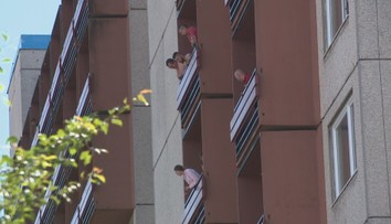 Povinne šli počas covidu do karantény a museli ju zaplatiť. Mnohí to však odmietli a súdia sa so štátom