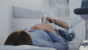 Tehotné ženy počas covidu váhali, či sa dať zaočkovať. Rozhodovanie im uľahčia nové štúdie