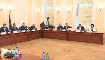 Ústavnoprávny výbor odobril všetkých kandidátov na sudcov ústavného súdu