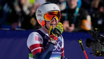 Strach o zdravie legendy vystriedala americká radosť. Zjazd žien ovládla Breezy Johnsonová