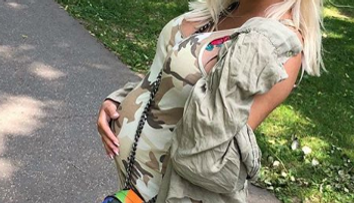 Slovenská playmate sa stala mamou. Ukázala krásne dievčatko