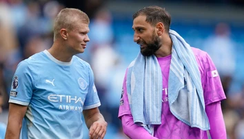 Tottenham ani v treťom kole nenašiel recept, ako rozvlniť sieť, no uhral bod. Haaland vystrelil triumf City