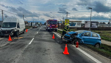 Drsná nehoda na východe. Vodička narazila do auta v protismere