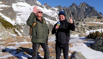 Ladislav Šimák je najstarším lietajúcim lekárom v Európe. Nielen o práci s nami hovoril na túre