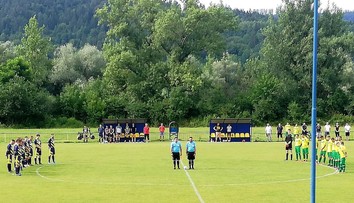 Fanúšik vytiahol na delegáta zbraň a priložil mu ju k hlave. Film? Nie, šiesta slovenská liga