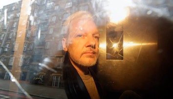 Lekári tvrdia, že Assange urgentne potrebuje zdravotnú starostlivosť