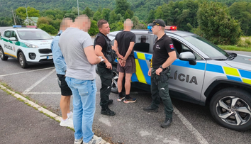 Spod dohľadu v Holandsku utiekol, našli ho u nás. V Žiari nad Hronom zadržali talianskeho drogového dílera