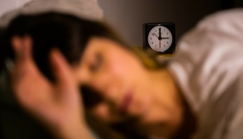 V noci zo soboty na nedeľu si pospíme o hodinu viac. Končí sa letný čas