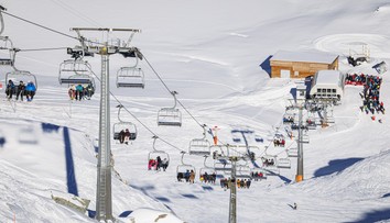 Zomrel jeden z top manažérov svetového hračkárskeho giganta. Zahynul na lyžovačke v Alpách