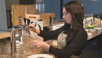 Zverejnia inzerát a nikto sa neprihlási. V dôležitom segmente na Slovensku chýbajú tisícky pracovníkov