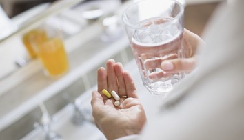 Ktorým vitamínom sa radšej vyhnúť? Ženy v strednom veku lákajú mnohé doplnky výživy