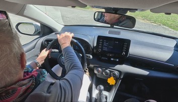 Považská Bystrica pripravila autoškolu pre seniorov. O kondičné jazdy je veľký záujem