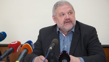 Mičev ide do volieb o post šéfa kraja ako nestranícky kandidát