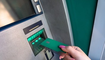 Populárna dovolenková destinácia Slovákov zakročila. Výbery z bankomatov budú bez poplatkov