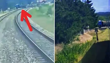 VIDEO: Sekundy hrôzy na železničnom priecestí. Vodič uviazol medzi závorami, blížil sa vlak