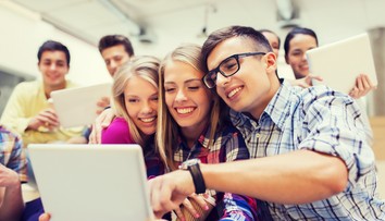 Najnavštevovanejšie internetové stránky roka 2021: Google stratil prvenstvo