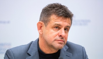 Vyčíňanie exministra Sólymosa v čínskej reštaurácii rieši polícia ako priestupok