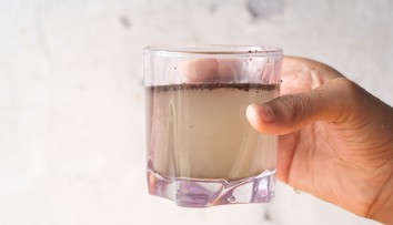 Košičanom tečie z kohútikov žltá voda. Vodári objasnili, v čom je problém