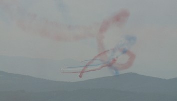 Odštartovalo najväčšie letecké divadlo na Slovensku