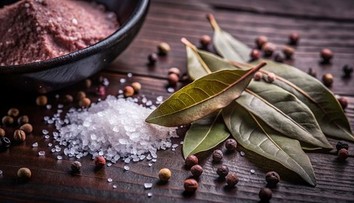 Nenápadná surovina z kuchyne je hitom internetu. Ľudia ju dávajú do vody pre lepšie trávenie