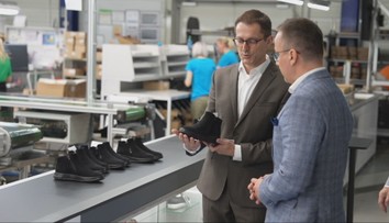 Zatvorenie martinskej obuvníckej firmy pripraví o prácu vyše 600 zamestnancov. Odborom odstupné nestačí