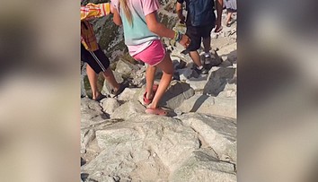 VIDEO: Turistka na Rysoch len v plážových papučiach. Ľudia nechápu, ako to rodičia mohli dovoliť