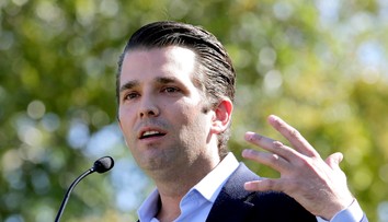 Syn amerického prezidenta sa stretol s právničkou napojenou na Kremeľ