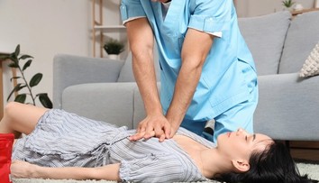 Prvá pomoc môže zachrániť život. Odborník radí, ako postupovať krok za krokom