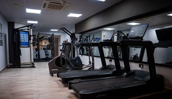 Vysnívaná „práca“ s odmenou 4 300 eur. Stačí testovať župany alebo posilňovne, hláste sa