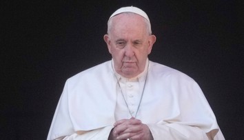 Pápež František prekvapil. Hlava katolíkov si dokáže predstaviť zrušenie kňazského celibátu